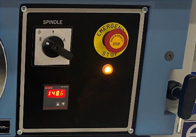 Фрезерный станок с кареткой и сменным шпинделем ALBA T2000SA