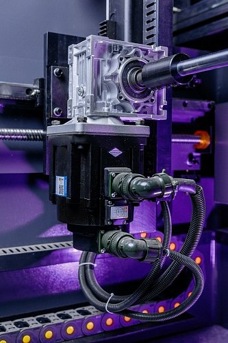 Листогибочный пресс MetalTec HBС 110/2500 4+1 ЧПУ ESA630