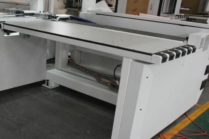 Автоматический сверлильно-присадочный станок с чпу WoodTec HBM 621L