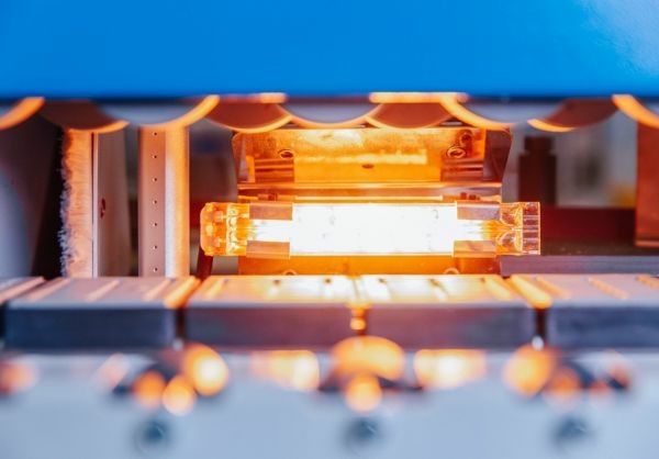 Двухсторонний автоматический кромкооблицовочный станок KDT KE-2468JHSKCAD