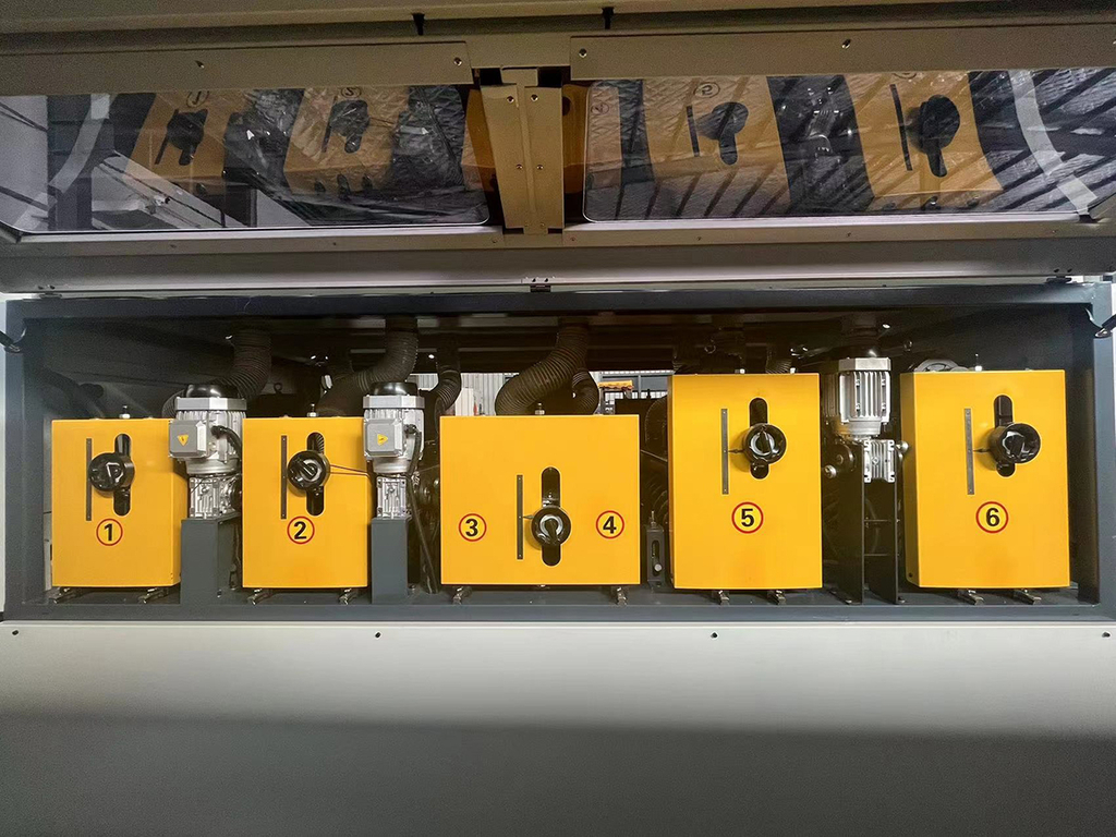 Рельефно-шлифовальный станок DELTAMACHINERY DM-RS1000-6FH