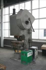 Прессы однокривошипные простого действия открытые усилием до 6,3 тс КД1428