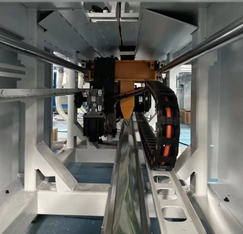 Форматно-раскроечный центр с ЧПУ Filato NP-330A