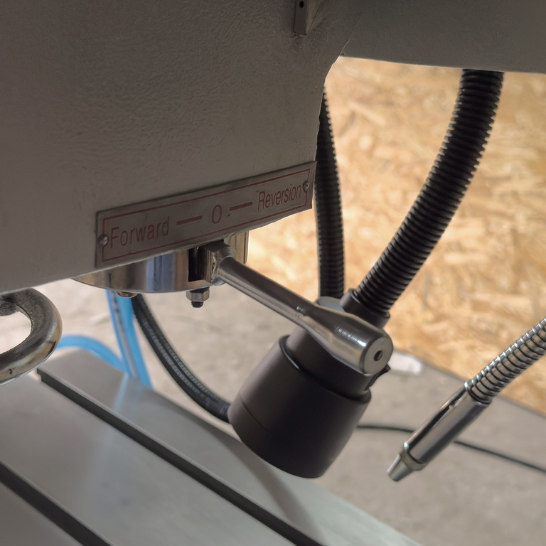 Радиально-сверлильный станок Visprom RV-32V (39000500)