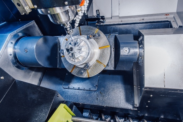 Фрезерный обрабатывающий центр IRONMAC IMU-5X 400