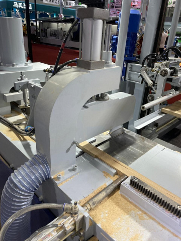 Автоматическая линия сращивания Beaver 150-3 Speed