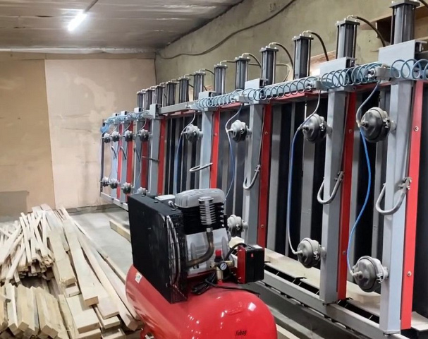 Прессы гидравлические для бруса IRONMAC Press 200/HP