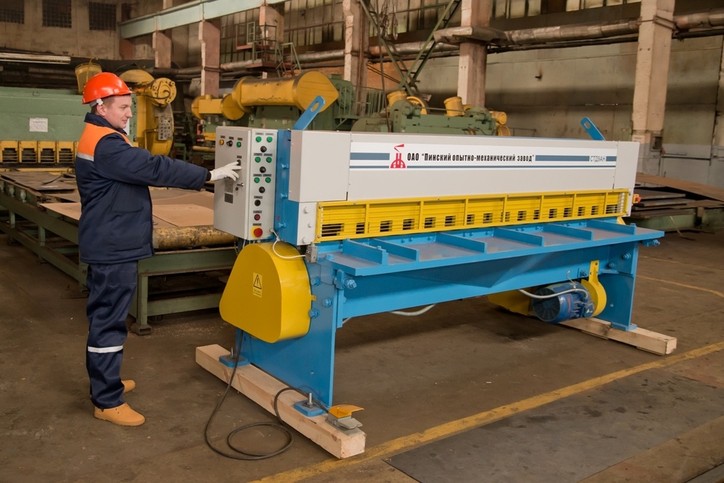 Ножницы гильотинные механические СТД-9А