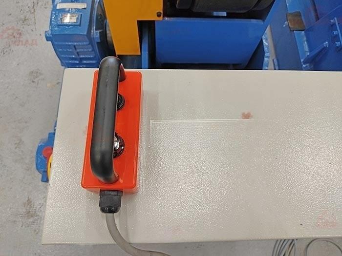 Самонастраивающийся роликовый вращатель HGZ-10