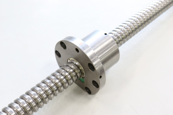 Вертикальный обрабатывающий центр с ЧПУ MetalTec TOPMILL 1000