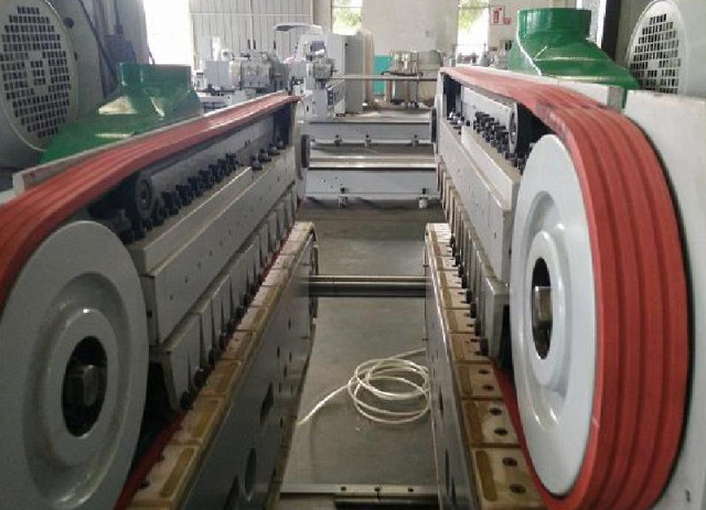 Шипорезный станок двусторонний Beaver 6026E