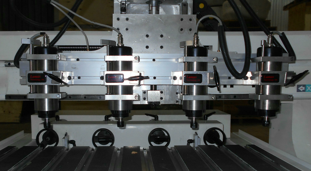 Фрезерный станок с чпу LTT-1530