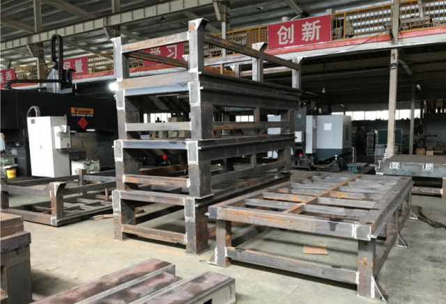 Фрезерно-гравировальный станок с ЧПУ Filato Optima 2030 PTV-E