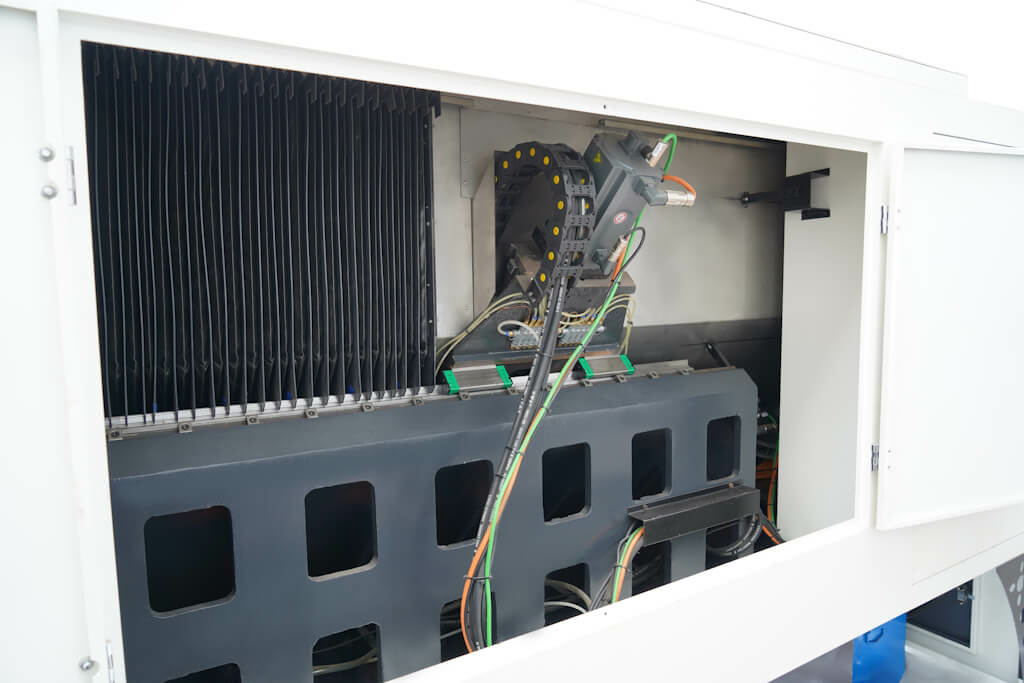 Токарный станок с ЧПУ Metal Master SNC 5275