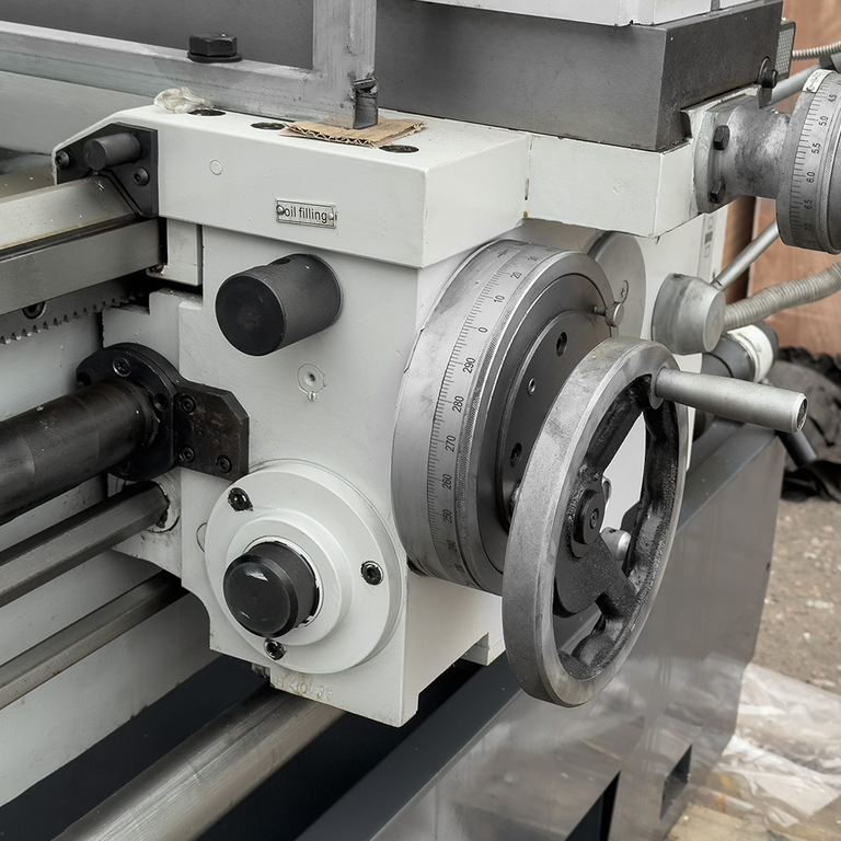 Универсальный токарный станок Proma SPV-1500/660