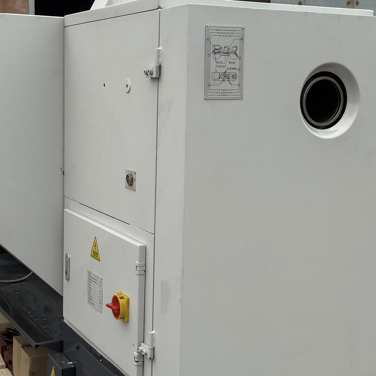 Универсальный токарный станок Proma SPV-1500/660