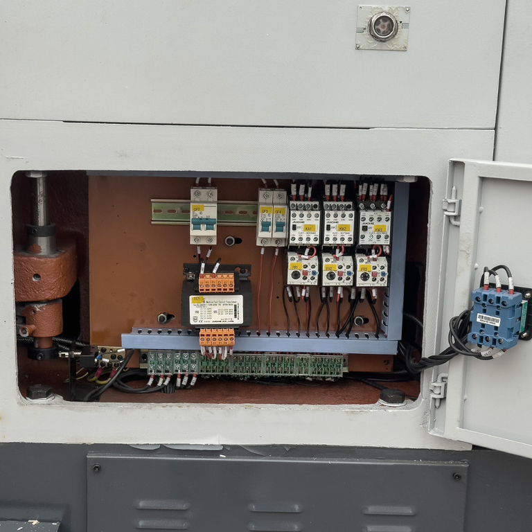 Универсальный токарный станок Proma SPV-1500/660