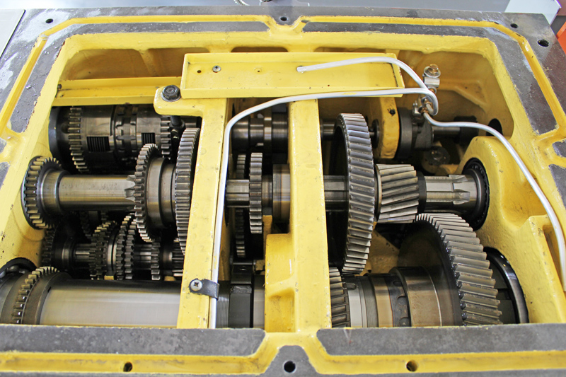 Универсальный токарный станок СТ16К25Б/1000