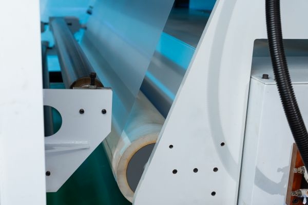 Инерт станок для текстурирования ЛКМ с ПЭТ пленок MY8113×1/XH