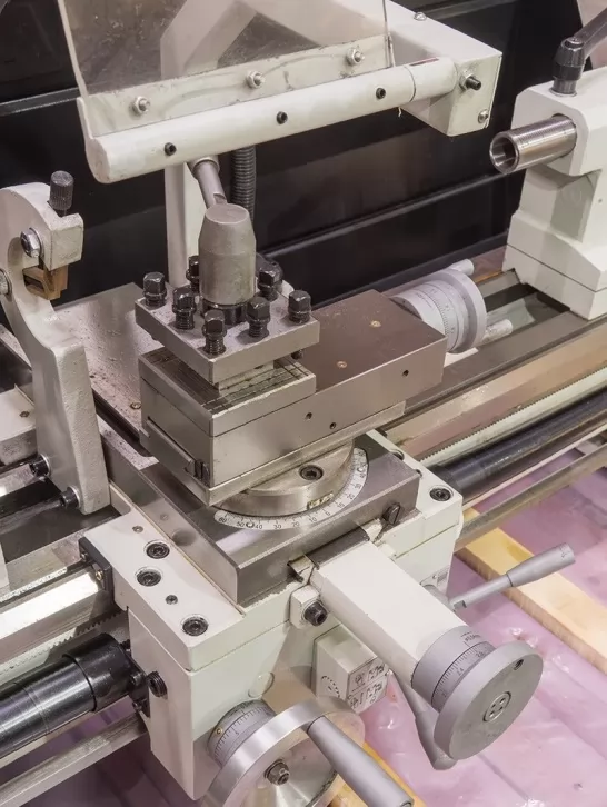 Станок токарный STALEX D320x880G Vario