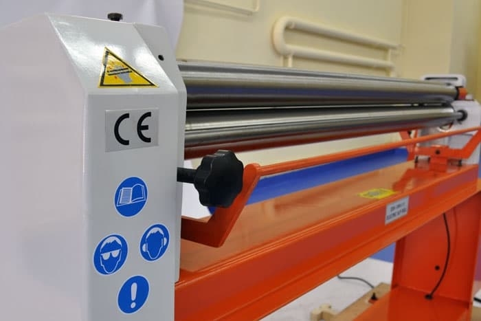 Станок вальцовочный электромеханический Stalex ESR-1550x3.5 (391106)