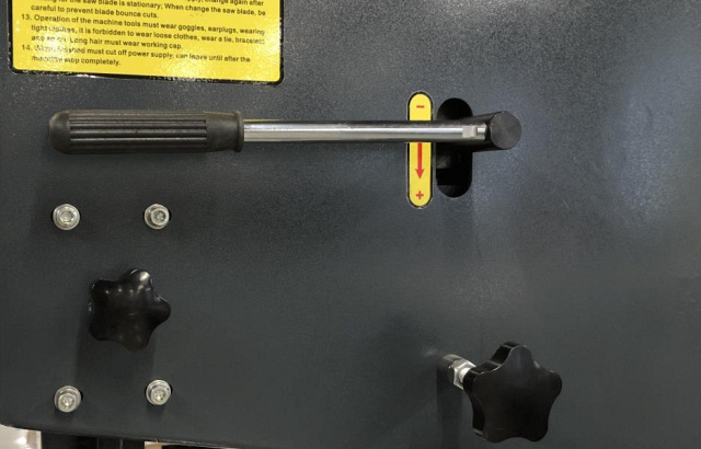 Ленточнопильные станки EcoWood BS 400V, BS 500V, BS 600V