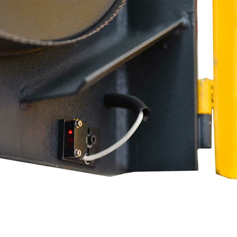 Ленточнопильный станок Beka-Mak BMSO 440CGH NC