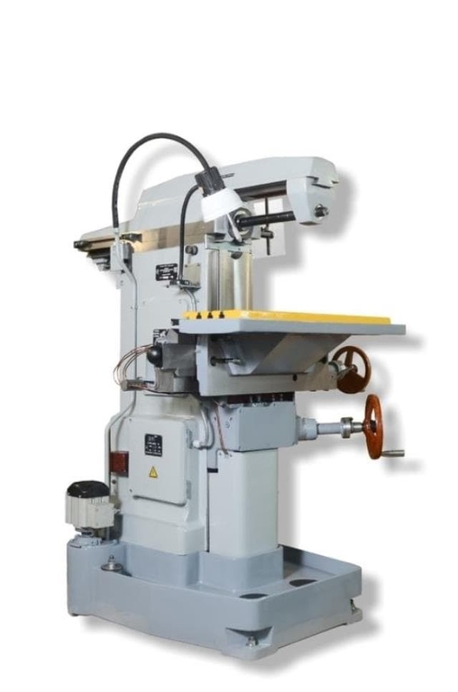 Широкоуниверсальный фрезерный станок СФ-676-01