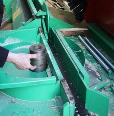 Станок для переработки горбыля Mebor KR-15