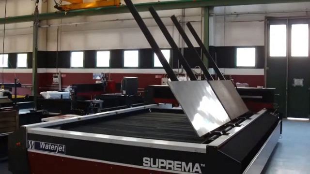 Установка гидроабразивной резки с ЧПУ Waterjet Corp SUPREMA SUPREMA DXD 1240
