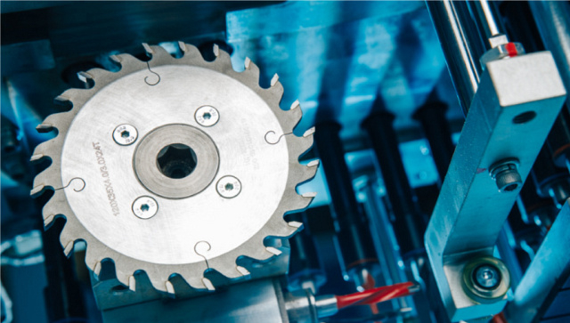 Сверлильно-присадочный центр с ЧПУ Beaver SWIFT Turbo PRO 1200-3HE