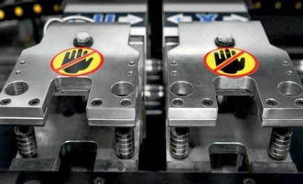 Сверлильно-присадочный центр с ЧПУ JIYU CD-612-2