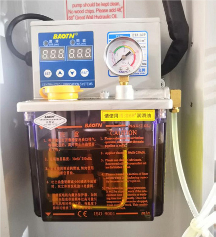 Сверлильно-пазовальный станок с ЧПУ BEAVER MM 2x4