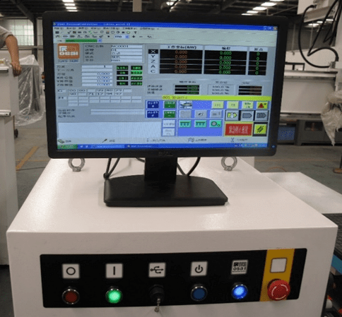 Пятиосевой обрабатывающий центр с ЧПУ EXCITECH ATLAS