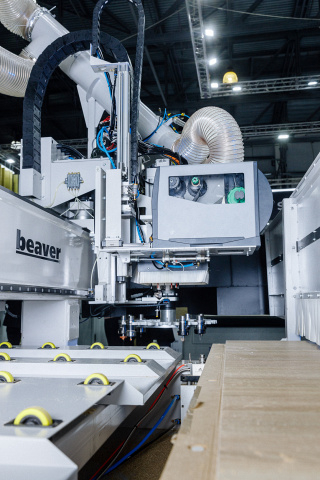 Автоматическая фрезерно-присадочная линия с ЧПУ Beaver NEST CONCEPT A3 Lab