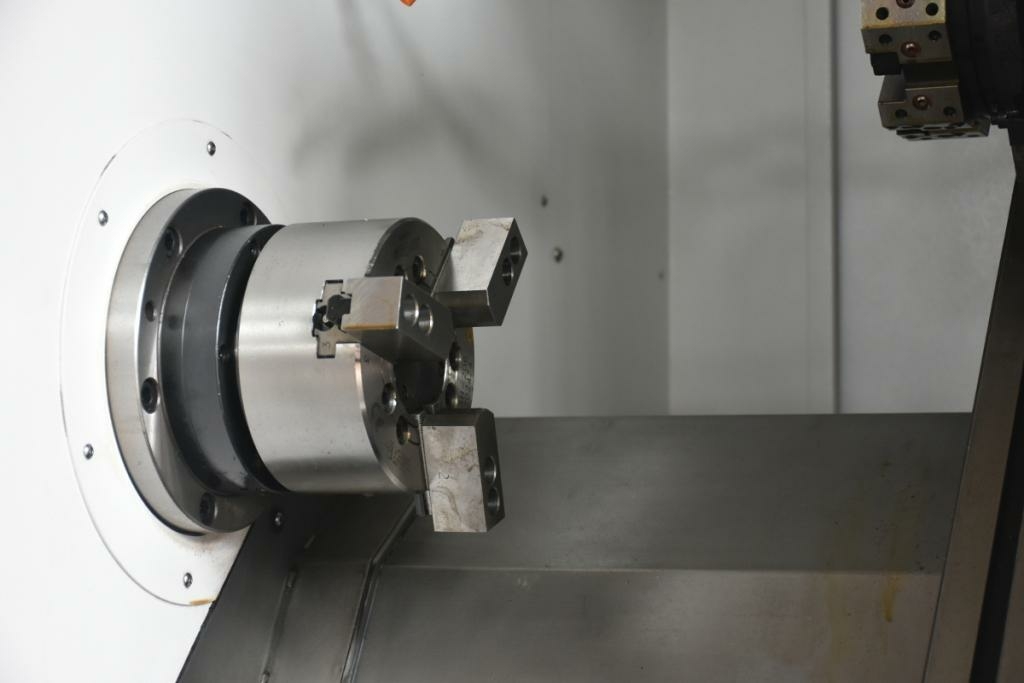 Токарный станок ЧПУ с наклонной станиной MetalTec ТС 40