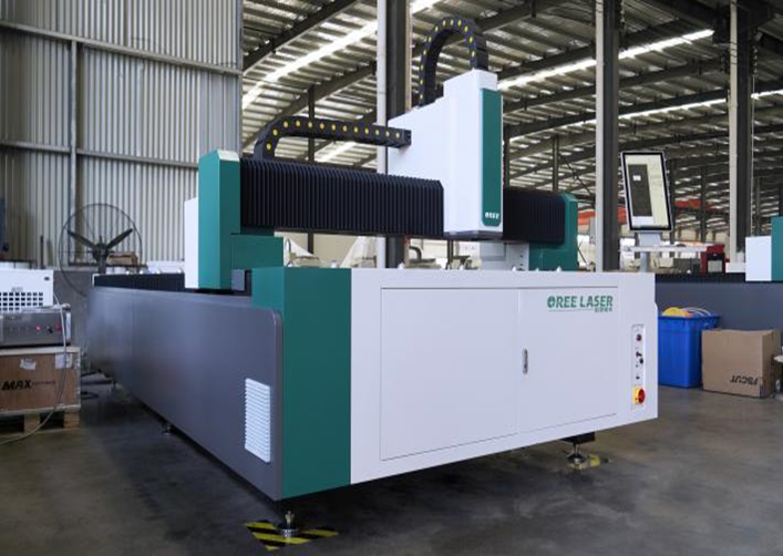 Лазерный станок по металлу OREE LASER FH6015 12000W RAYCUS