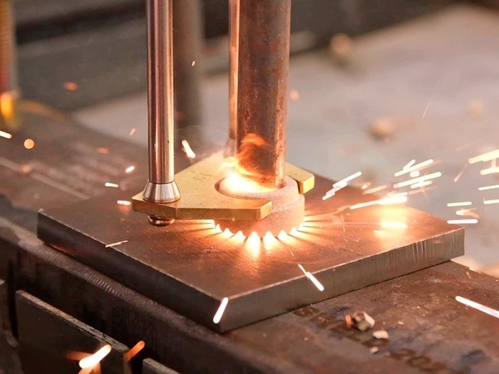 Аппарат для приварки крепежа KDA-3150i