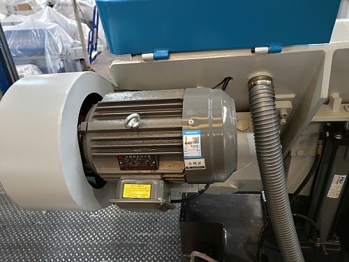 Автоматический колонный ленточнопильный станок MetalTec MBS 330 CА