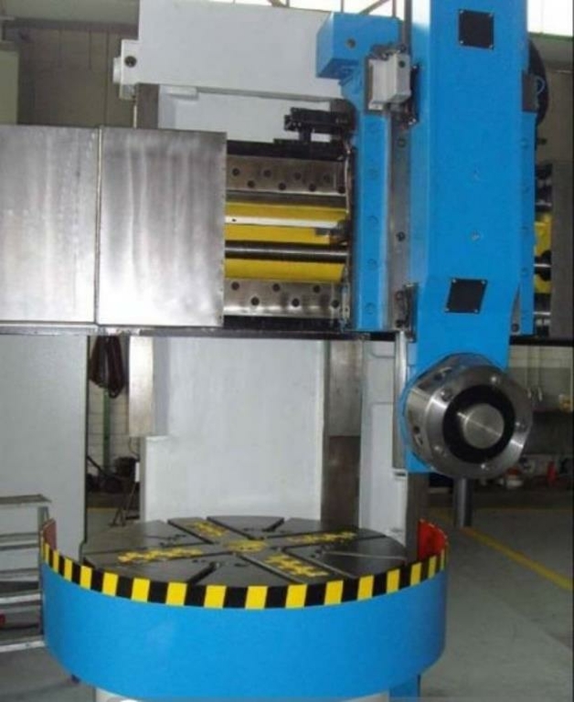 Токарно карусельный станок 1512