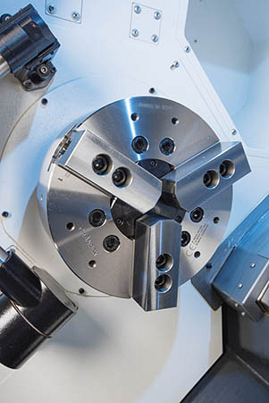 Токарный станок с наклонной станиной KTL60/1000 (NL504SC)