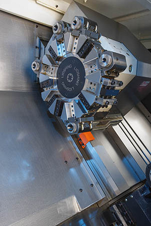 Токарный станок с наклонной станиной KTL60/1000 (NL504SC)