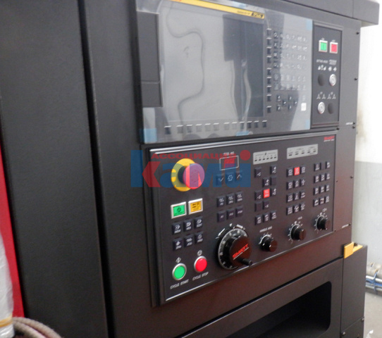 Токарный центр SKM NL 2000