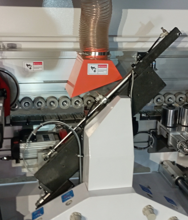 Кромкооблицовочный автоматический станок LTT 803