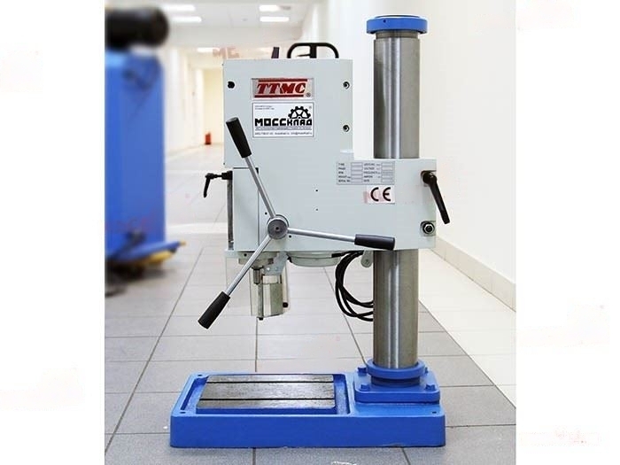 Вертикально-сверлильный станок Т26В