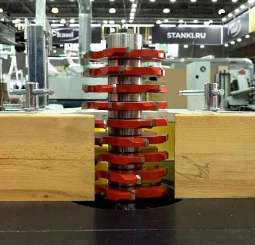 Фрезерный станок с кареткой и сменным шпинделем ALBA T2100SA