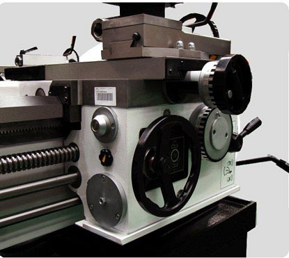 Токарный станок DMTG CW6263E