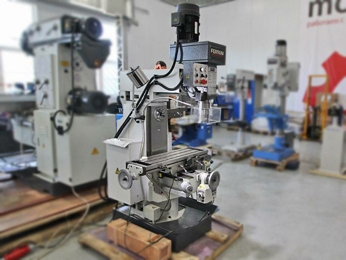 Широкоуниверсальный фрезерный станок FFH1