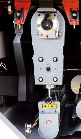 Калибровально-шлифовальный станок с нижним расположением узлов SUR-R 1300