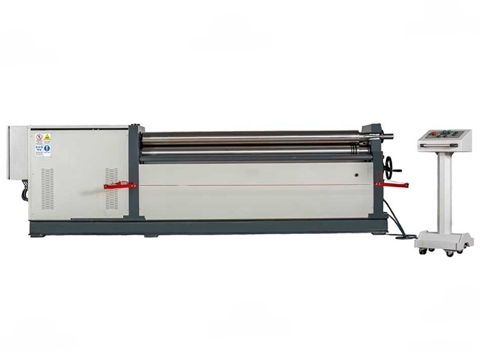 Мощные трехвалковые вальцы ST3 130-15/6